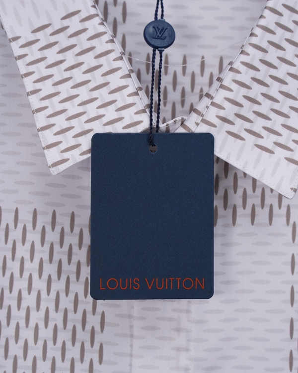 ブランドシャツ角部分ディテール